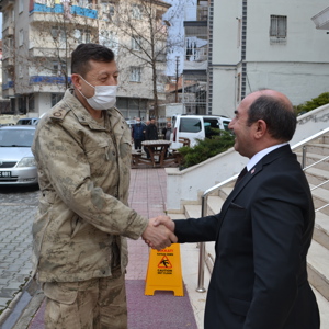 İL JANDARMA KOMUTANI ERCAN ALTIN DAN HAYIRLI OLSUN ZİYARETİ  - fotoğraf 1