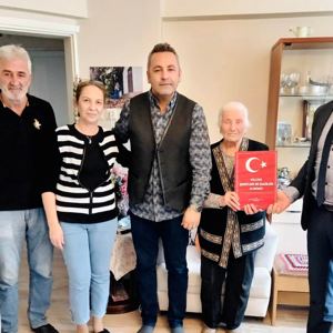 18 Mart Şehitleri Anma ve Çanakkale Deniz Zaferi Etkinlikleri Kapsamında Kıymetli Şehit Yakınlarımız Ziyaret Edildi - fotoğraf 2