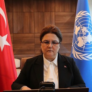 Bakanımız Sayın Derya Yanık: “Yaşamın her alanında ne kadar fazla kadın yer alırsa toplumun o denli güçlü olacağına inanıyorum” - fotoğraf 2
