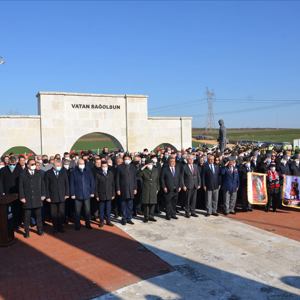 Asker Hastanesi Şehitliğinde “18 Mart Şehitleri Anma Programı” - fotoğraf 8
