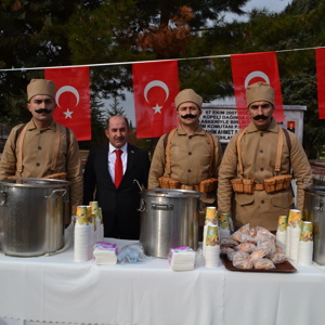 18 MART ŞEHİTLERİ ANMA GÜNÜ MÜNASEBETİYLE İLİMİZDE ÇEŞİTLİ ETKİNLİKLER DÜZENLENDİ - fotoğraf 3