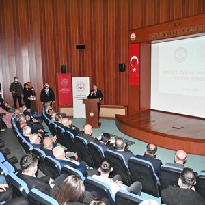 Şehitlerimizin Aileleri ve Gazilerimize Devlet Övünç Madalyası ve Beratı, Cumhurbaşkanımız Adına, Valimiz Dr. Erdinç Yılmaz Tarafından Verildi - fotoğraf 3