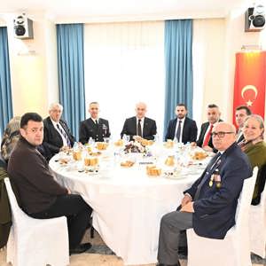 Şehit Yakınlarımız  ve Kahraman Gazilerimizle Bir Araya Geldik - fotoğraf 2