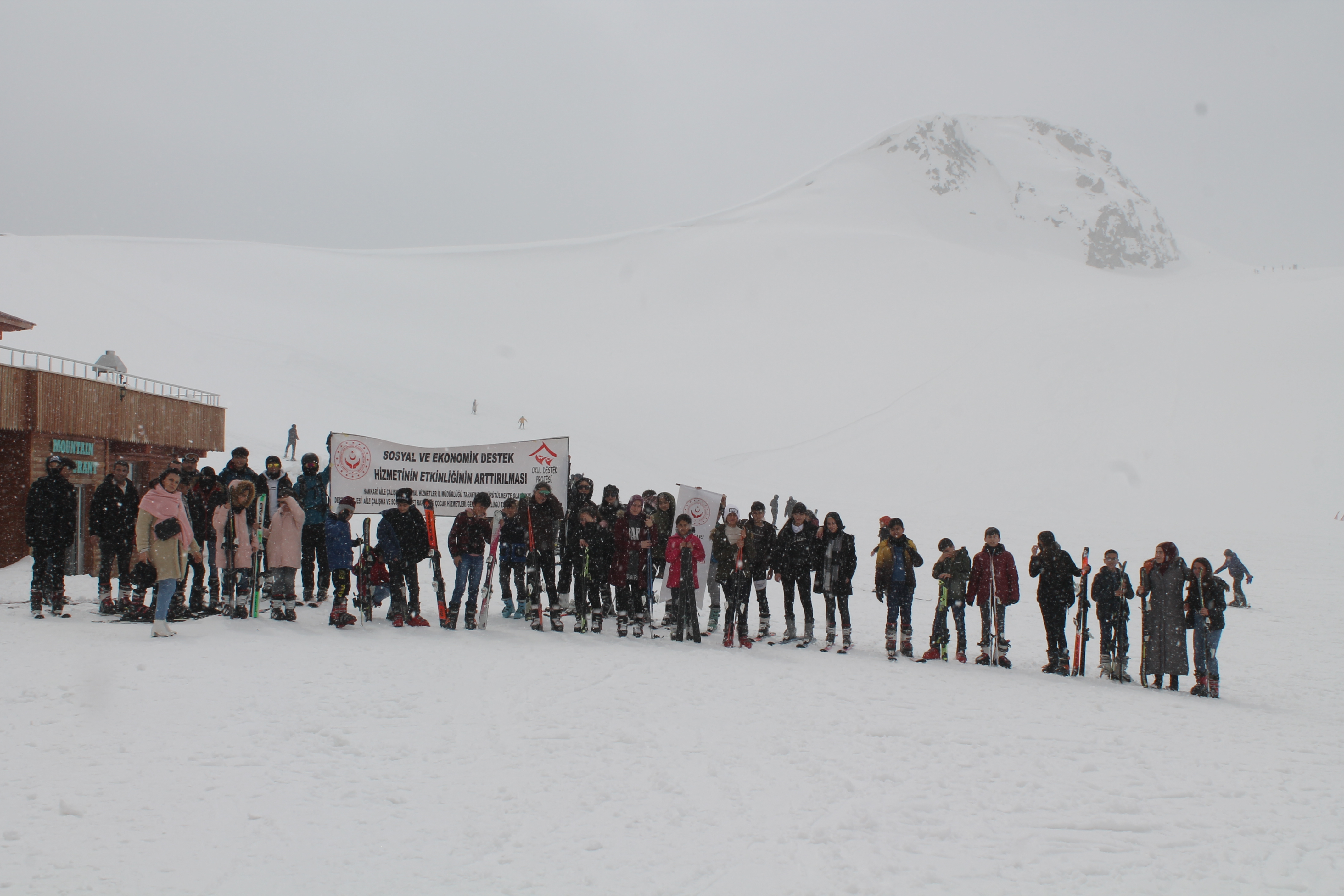 Okul Destek Projesi Kapsamında Kayak Merkezinde “Kayak Keyfi”