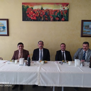 HUZUREVİ SAKİNLERİNİN SİNEMA VE ÇİĞKÖFTE KEYFİ - fotoğraf 4