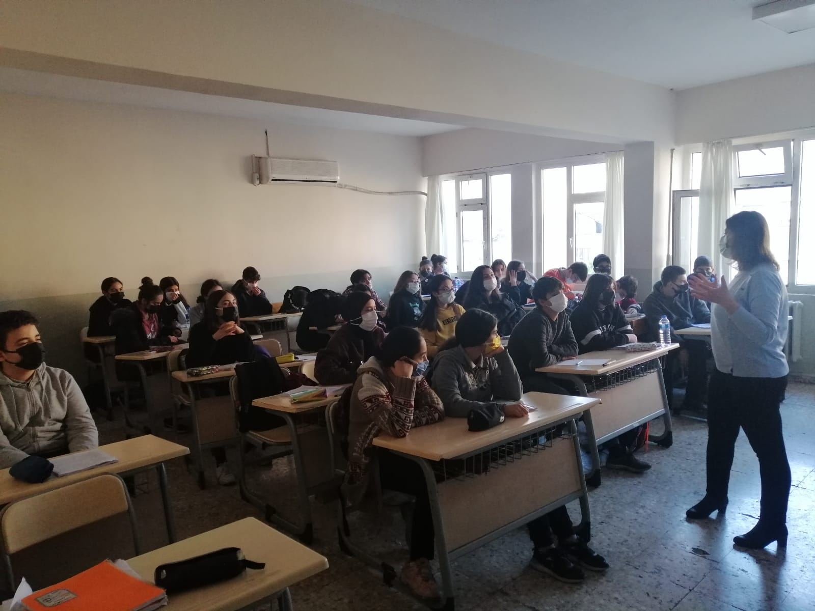 İskenderun Mursaloğlu Anadolu Lisesi öğrencilerine “Şiddet Algısı” konulu seminer verildi. 