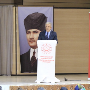 Anne Baba Çocuk Adlı Panel Düzenlendi. - fotoğraf 1