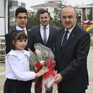 Valimiz Sayın Muammer EROL’un Katılımıyla Çocuk Evleri Koordinasyon Merkezi’nde Kütüphane Açılışı Yapıldı - fotoğraf 2