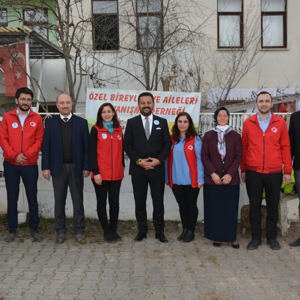 Kastamonu’da 2 Nisan Dünya Otizm Farkındalık Günü Etkinlikleri - fotoğraf 3
