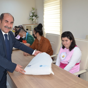ÖZEL ÇOCUKLAR İL MÜDÜRÜMÜZÜ ZİYARET ETTİ - fotoğraf 3