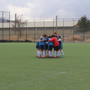 Kadın Futbol Takımımız Galibiyetlere Devam Ediyor - fotoğraf 3