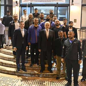 Valimiz Muammer Erol Roman Vatandaşlarımızla İftar Programında Bir Araya Geldi - fotoğraf 7