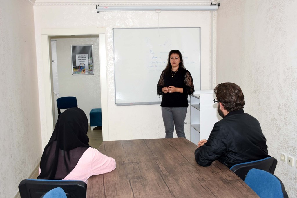 Aile Eğitim Programı ile 10 yılda 2,5 milyon kişiye ulaşıldı