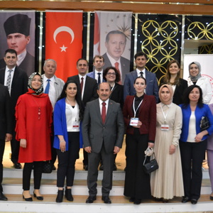 ŞEHİT AİLELERİ, GAZİLER VE GAZİ YAKINLARI İFTAR YEMEĞİNDE BULUŞTU  - fotoğraf 1
