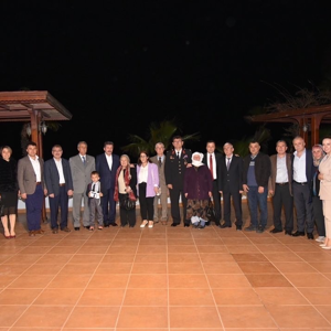 Muğla Valiliği tarafından Şehit Ailelerimiz ve Gazilerimiz onuruna 10 Nisan Polis Gününde iftar yemeği düzenlendi. - fotoğraf 1