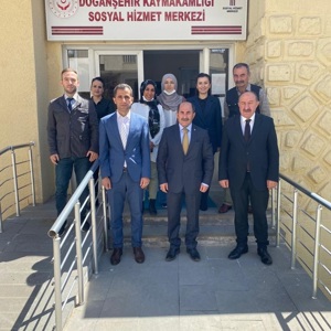 İL MÜDÜRÜMÜZ DOĞANŞEHİR SOSYAL HİZMET MERKEZİNİ ZİYARET ETTİ - fotoğraf 2