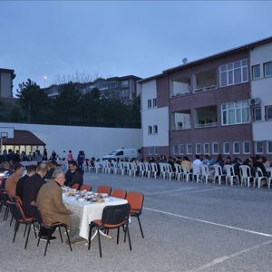 Bu Akşamki İftar Menümüz; Sevgi, Şefkat, Muhabbet… - fotoğraf 4