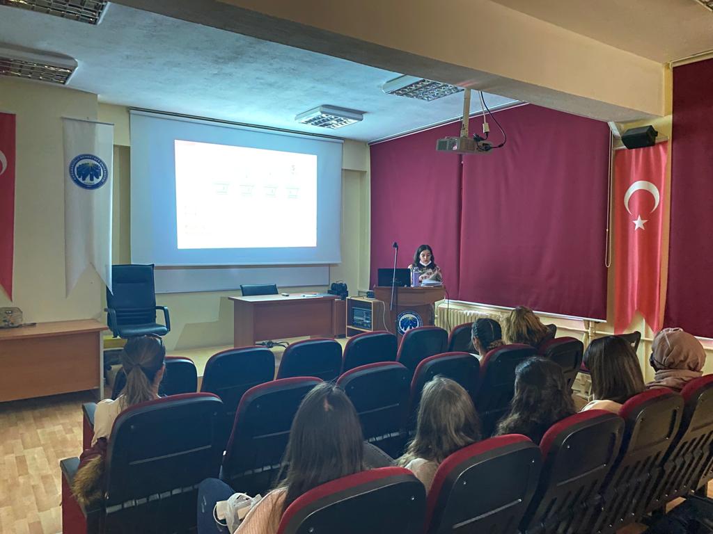 Ermenek İlçemizde Aile Eğitim Programı Faaliyetleri Hız Kazandı