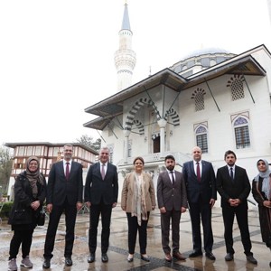Bakanımız Derya Yanık Berlin'de Türk Toplumu Temsilcileriyle Bir Araya Geldi - fotoğraf 6
