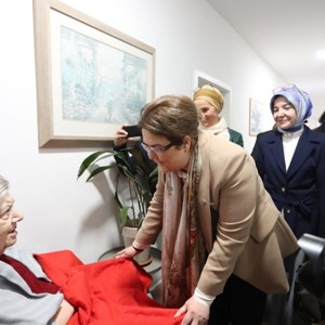 Bakanımız Derya Yanık Berlin'de Türk Toplumu Temsilcileriyle Bir Araya Geldi - fotoğraf 8