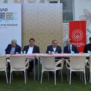 MÜSİAD TARAFINDAN MİAD ÇOCUK EVLERİ SİTESİ MÜDÜRLÜĞÜMÜZDE İFTAR PROGRAMI DÜZENLENDİ - fotoğraf 1
