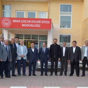 MÜSİAD TARAFINDAN MİAD ÇOCUK EVLERİ SİTESİ MÜDÜRLÜĞÜMÜZDE İFTAR PROGRAMI DÜZENLENDİ - fotoğraf 2