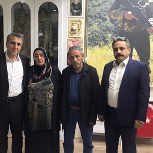 Bakanımız Derya Yanık ve Bakanlık Yöneticileri Şehit Aileleriyle İftarda Buluştu - fotoğraf 13