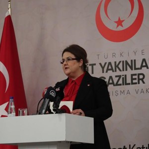 Bakanımız Derya Yanık, Şehit Yakınları ve Gazilerle İftarda Bir Araya Geldi - fotoğraf 6