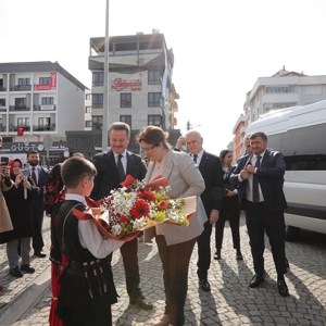 Bakanımız Derya Yanık Giresun'da Ziyaretlerde Bulundu - fotoğraf 10