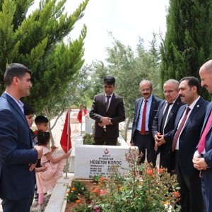 Bayram Münasebeti İle Şehitliğimizi Ziyaret Ettik. - fotoğraf 1