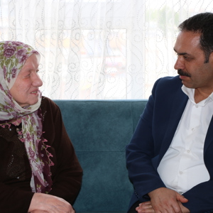 Anneler Günü’nde Aziz Şehidimizin Muhterem Annesini Ziyaret Ettik. https://aile.gov.tr/sanliurfa - fotoğraf 5