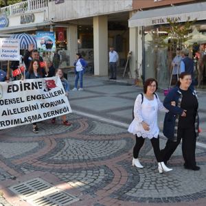 Engelliler Haftası Kapsamında Yayalar ile Kortej Yürüyüşü,  Araçlar ile Konvoy Düzenlendi - fotoğraf 12