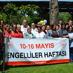 Engelliler Haftası Kapsamında Çeşitli Etkinlikler Düzenlendi - fotoğraf 3