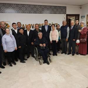 Engelli Gençlerimiz Makam Ziyaretlerinde Bulundu - fotoğraf 6