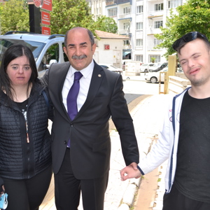  İL MÜDÜRÜMÜZ ÖZEL ÇOCUKLARI YOLCU ETTİ - fotoğraf 5
