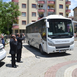  İL MÜDÜRÜMÜZ ÖZEL ÇOCUKLARI YOLCU ETTİ - fotoğraf 8