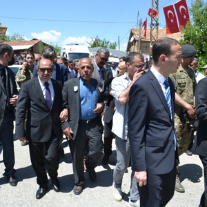 MALATYA ŞEHİDİNİ TEKBİRLERLE UĞURLADI - fotoğraf 6