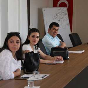 Yerel Düzey Psikososyal Destek Planı hazırlık çalışmaları kapsamında Destek Çözüm Ortakları ile koordinasyon toplantısı gerçekleştirilmiştir. - fotoğraf 2