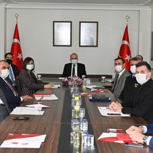 2021-2025 Döneminde Kadına Yönelik Şiddetle Mücadelede Yeni Yol Haritamız Hazır - fotoğraf 2