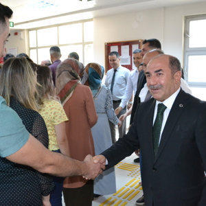 İL MÜDÜRÜMÜZ GALİP SÖKMEN KURBAN BAYRAMI MÜNASEBETİYLE PERSONELLER İLE BAYRAMLAŞTI - fotoğraf 5