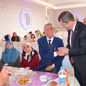 15 Temmuz Demokrasi Şehitlerimiz ve Gazilerimiz Anısına Yemek Düzenlendi - fotoğraf 14