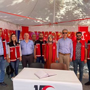15 Temmuz Bayrağı Yere Düşürmeyenlerin Destanıdır - fotoğraf 9