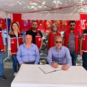 15 Temmuz Bayrağı Yere Düşürmeyenlerin Destanıdır - fotoğraf 8