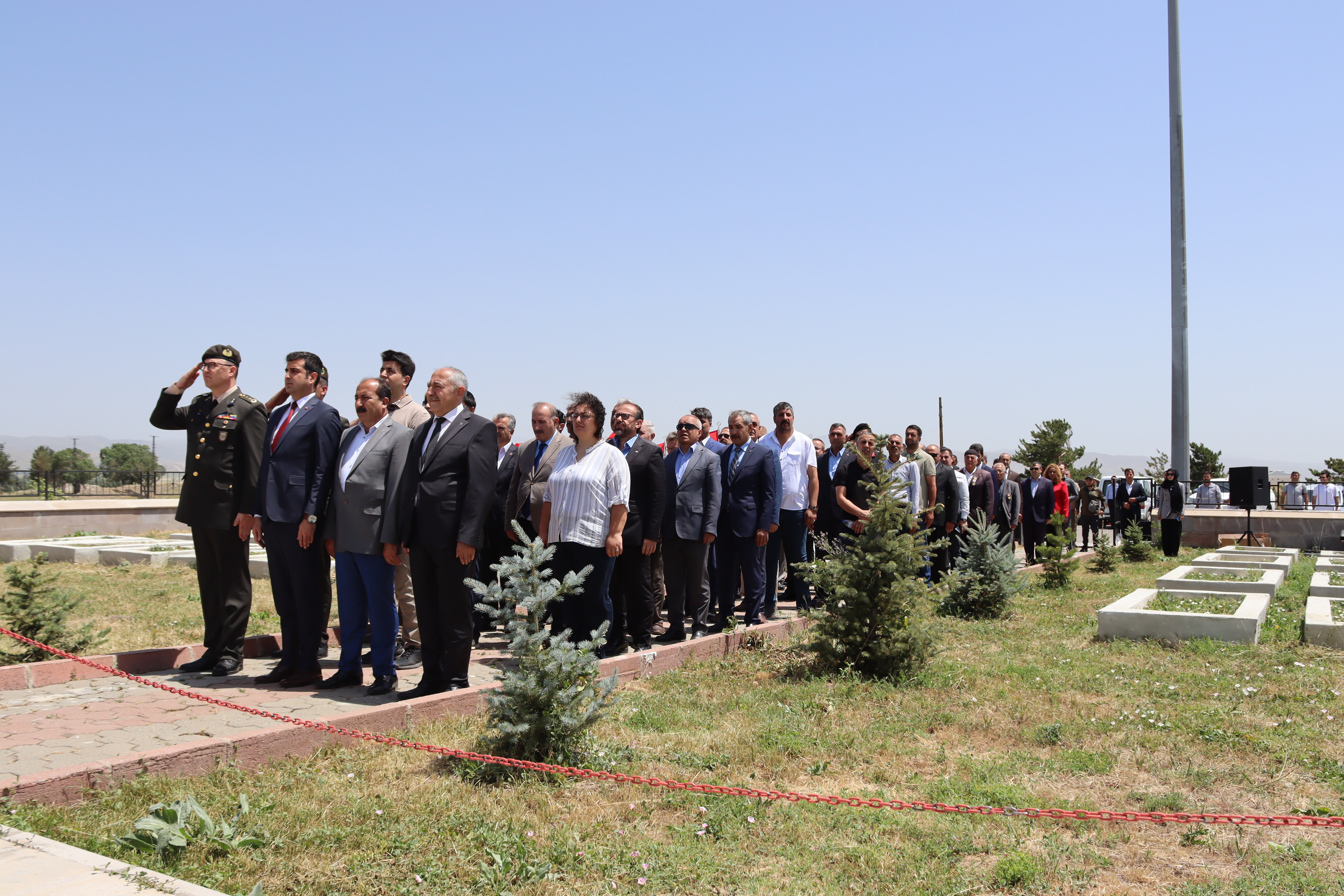 ŞEHİTLİK ZİYARETİ