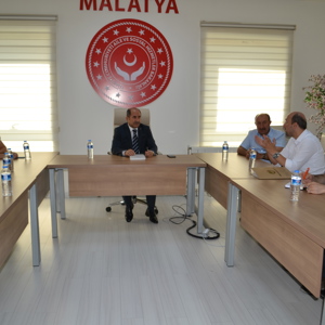 MALATYA HUKUK KLİNİĞİ ÜYELERİ İL MÜDÜRÜMÜZÜ ZİYARET ETTİ - fotoğraf 1