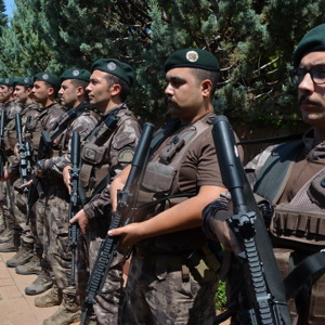 15 Temmuz Milli Birlik Günü Etkinlikleri Kapsamında Şehitlik Ziyaret Edildi - fotoğraf 9