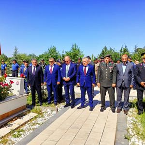 15 Temmuz Demokrasi ve Milli Birlik Günümüz Kutlu Olsun! - fotoğraf 16