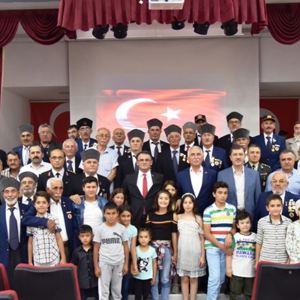 İl Müdürümüz Mahmut ÖZDEMİR, Kıbrıs Barış Harekatı'nın 45. Yılı Anma Programına Katıldı - fotoğraf 1
