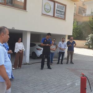 2022 Tatbikatlar Yılı Kapsamında AFAD Tarafından Anamur SHM Personellerimize Yangın Eğitimi ve Tatbikatı Gerçekleştirildi - fotoğraf 1
