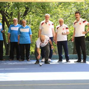 “İhtiyar Delikanlılar”  Bocce Turnuvasında Buluştu - fotoğraf 2